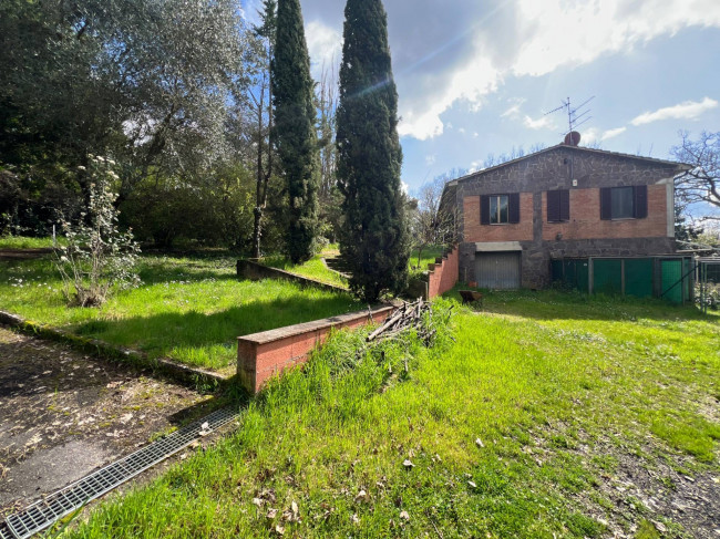 Villa in vendita a Castelnuovo Berardenga