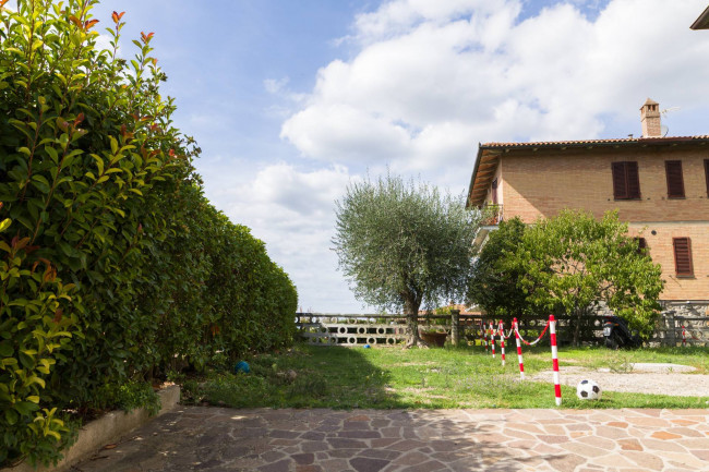 Appartamento in vendita a Monteriggioni