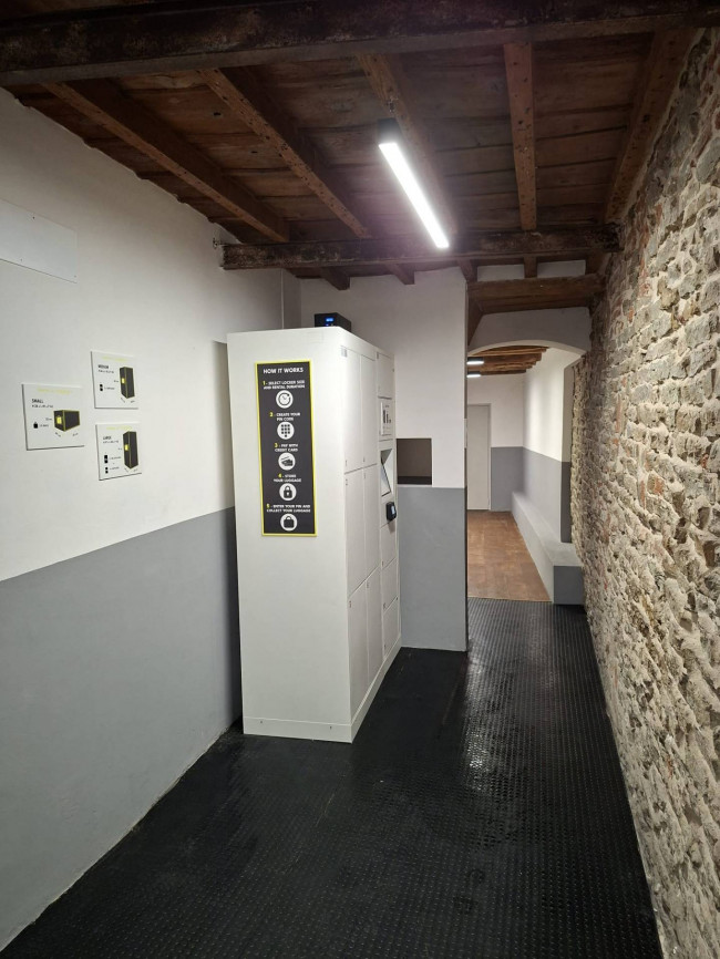Attività commerciale in vendita a Firenze