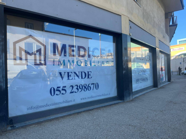 Locale commerciale in vendita a Firenze