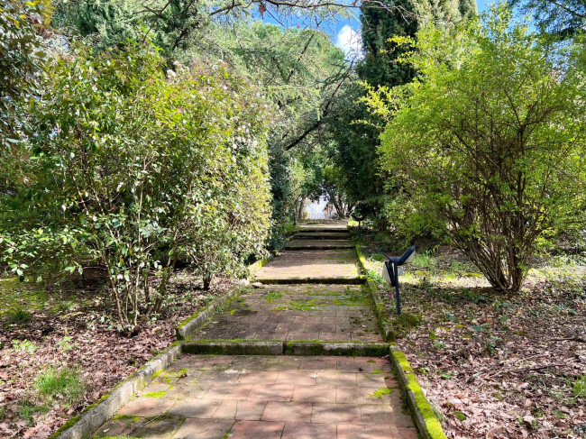 Villa in vendita a Castelnuovo Berardenga