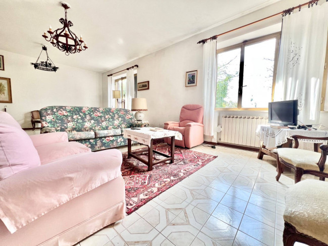 Villa in vendita a Castelnuovo Berardenga