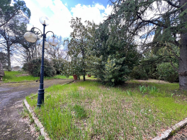 Villa in vendita a Castelnuovo Berardenga