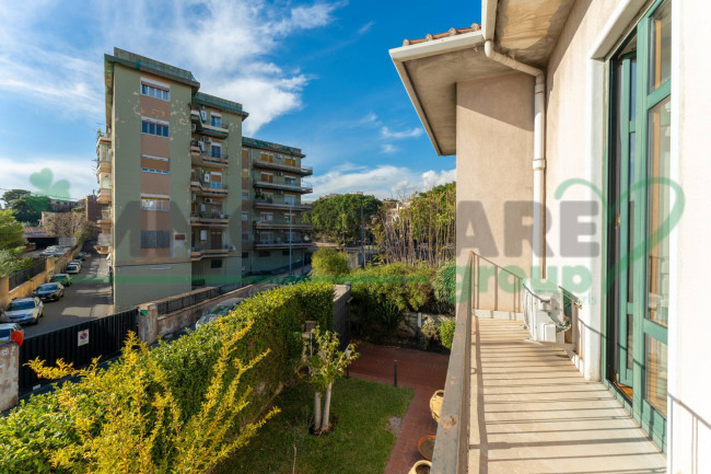 Villa in vendita a Catania Lungomare / Europa