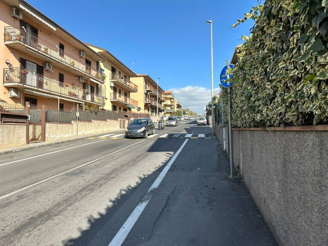 Appartamento in vendita a Camporotondo Etneo 