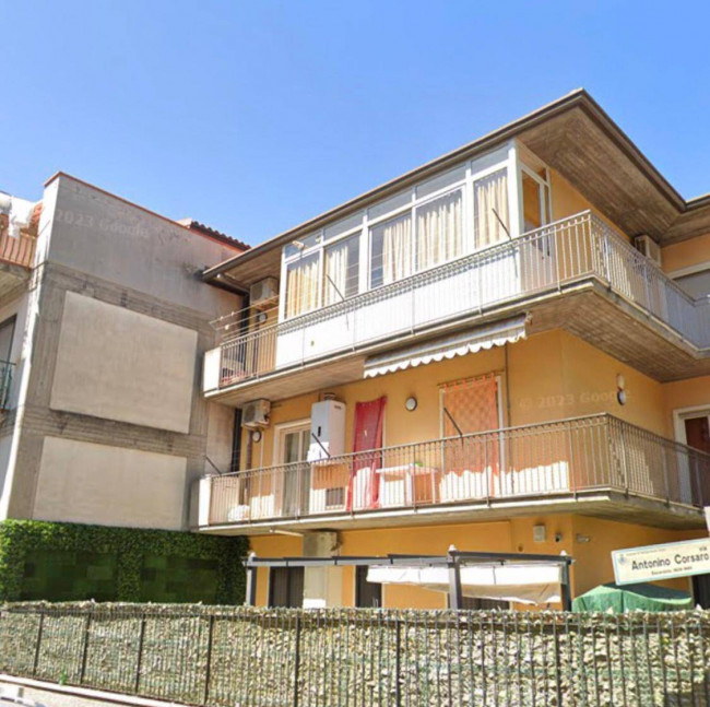 Appartamento in vendita a Camporotondo Etneo 