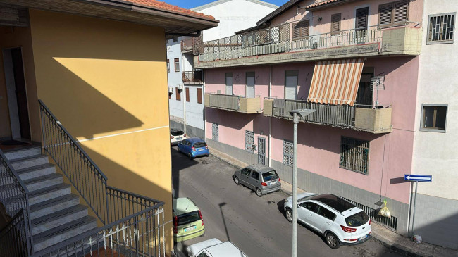 Appartamento in vendita a Camporotondo Etneo 