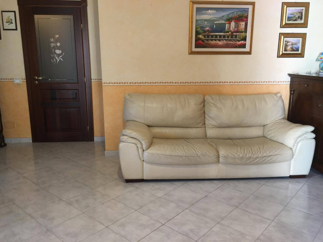 Appartamento in vendita a Camporotondo Etneo 