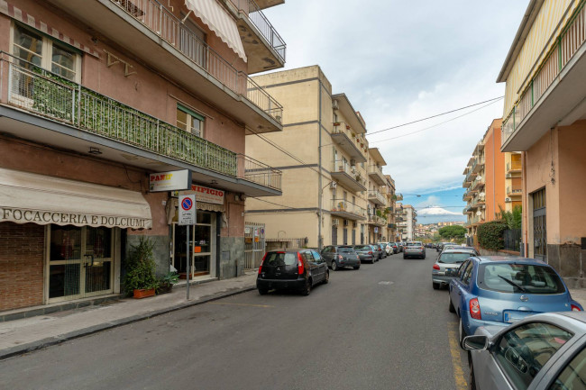Appartamento in vendita a Catania Viale M. Rapisardi - Lavaggi