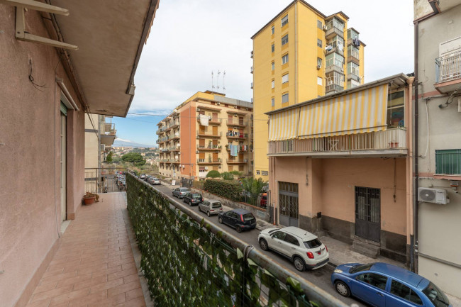 Appartamento in vendita a Catania Viale M. Rapisardi - Lavaggi
