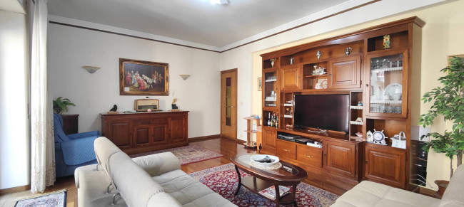 Appartamento in vendita a Catania C.so Italia - via Leopardi