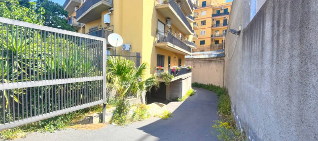 Box o garage in vendita a Catania Viale M. Rapisardi - Lavaggi