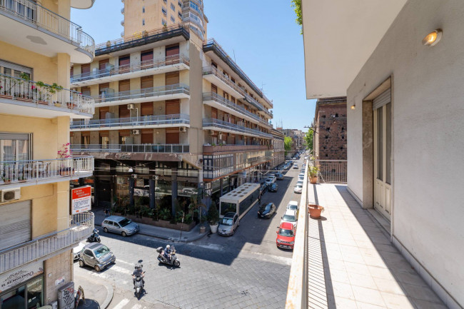 Appartamento in affitto a Catania C.so Italia - via Leopardi