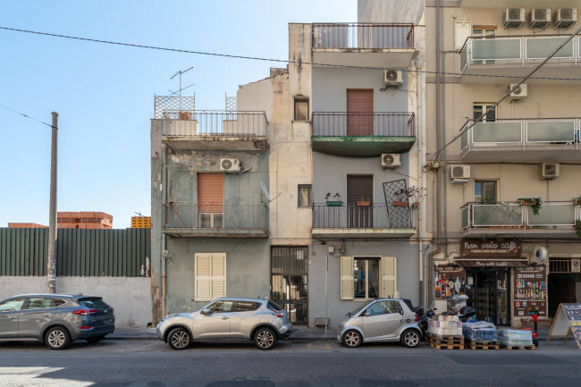 Appartamento in vendita a Catania Viale M. Rapisardi - Lavaggi