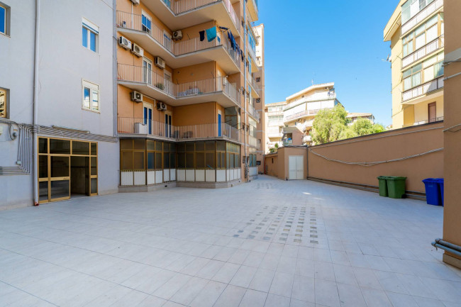 Appartamento in vendita a Catania Viale M. Rapisardi - Lavaggi