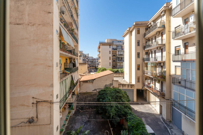 Appartamento in vendita a Catania Viale M. Rapisardi - Lavaggi