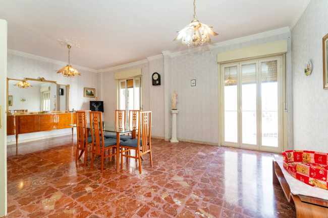 Appartamento in vendita a Catania Viale M. Rapisardi - Lavaggi