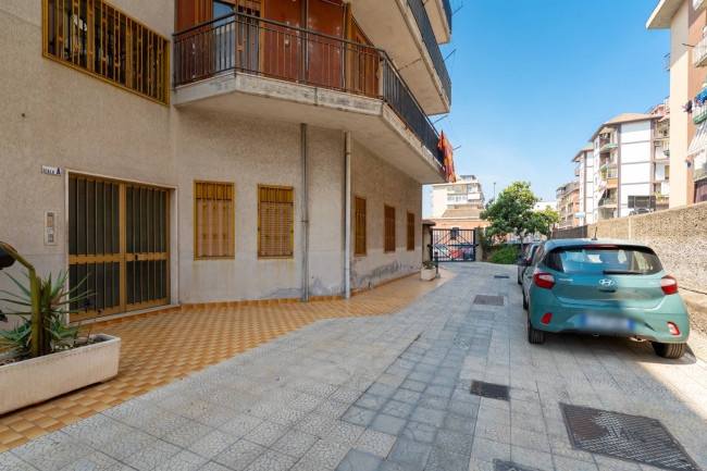 Appartamento in vendita a Catania Viale M. Rapisardi - Lavaggi