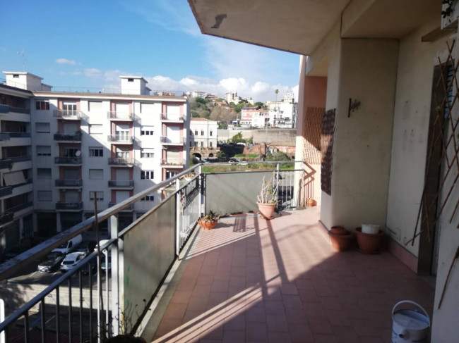Appartamento in vendita a Catania Vulcania