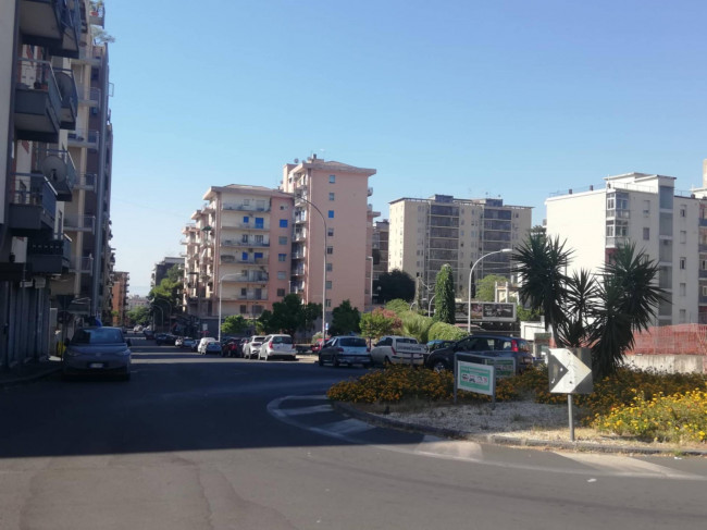 Appartamento in vendita a Catania Vulcania