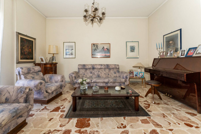 Appartamento in vendita a Catania Viale M. Rapisardi - Lavaggi