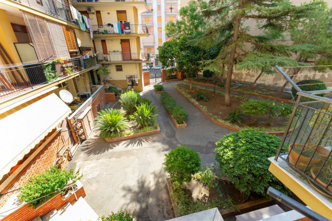 Appartamento in vendita a Catania Viale M. Rapisardi - Lavaggi