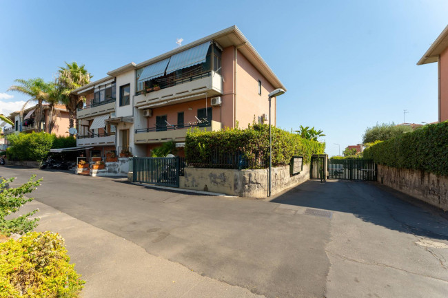 Appartamento in vendita a Catania Viale M. Rapisardi - Lavaggi