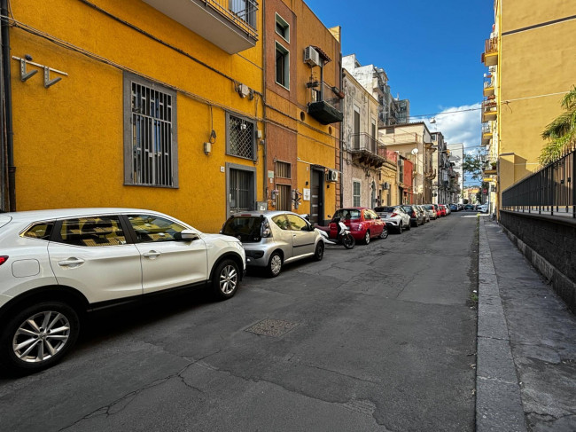 Appartamento in vendita a Catania Viale M. Rapisardi - Lavaggi