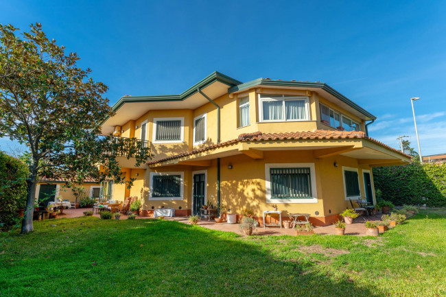 Villa in vendita a San Giovanni la Punta 