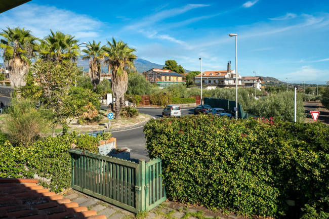 Villa in vendita a San Giovanni la Punta 