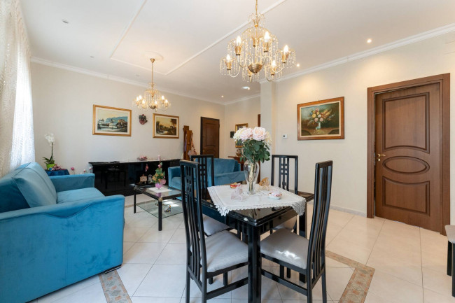 Appartamento in vendita a Catania Viale M. Rapisardi - Lavaggi