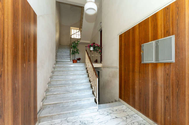 Appartamento in vendita a Catania Via S. Euplio - S.M. Gesù