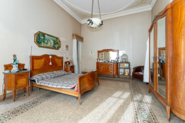 Appartamento in vendita a Catania Via S. Euplio - S.M. Gesù