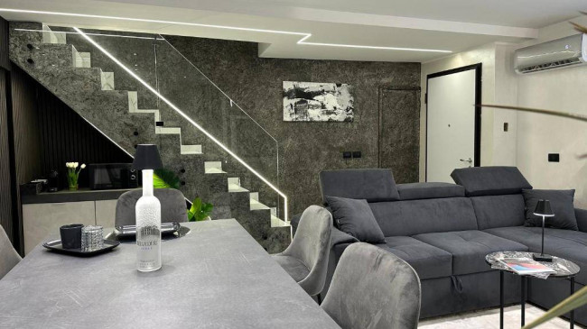 Casa singola in vendita a Catania Zona centro