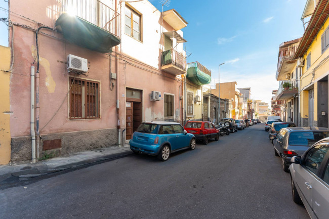 Appartamento in vendita a Catania Via P. Nicola - Picanello