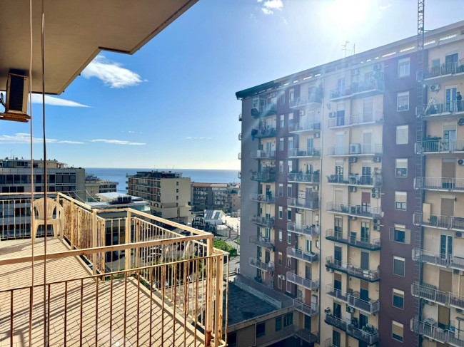 Appartamento in affitto a Catania Lungomare / Europa