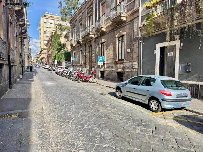Appartamento in vendita a Catania Corso Italia / Tribunale