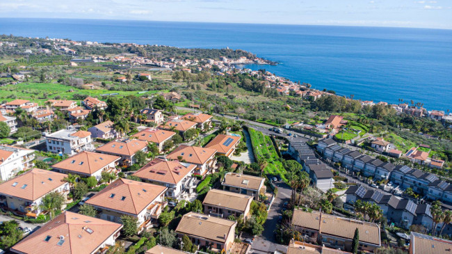 Villa in vendita a Aci Castello 