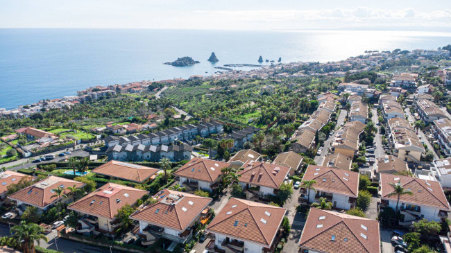 Villa in vendita a Aci Castello 