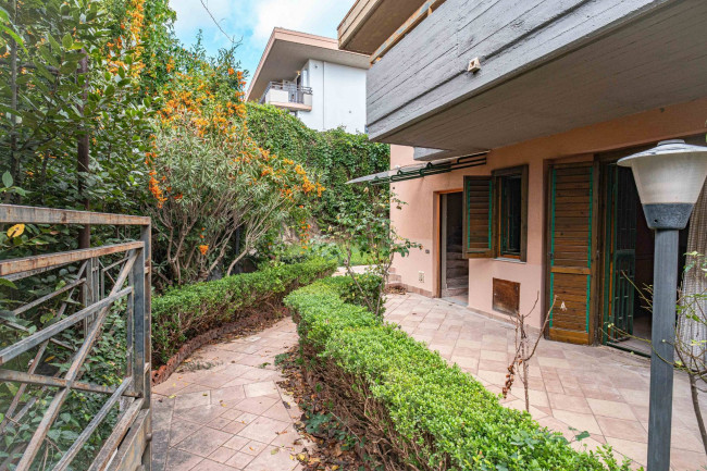 Villa in vendita a Aci Castello 