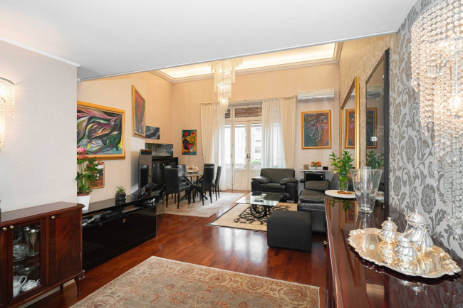 Appartamento in vendita a Catania Corso Italia / Tribunale