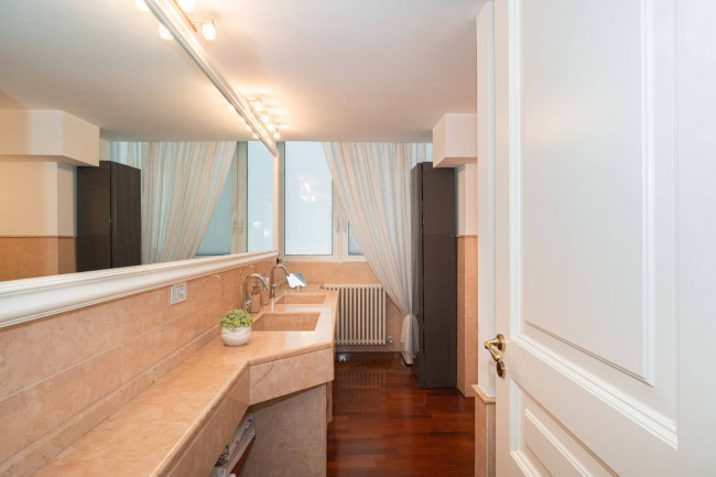 Appartamento in vendita a Catania Corso Italia / Tribunale