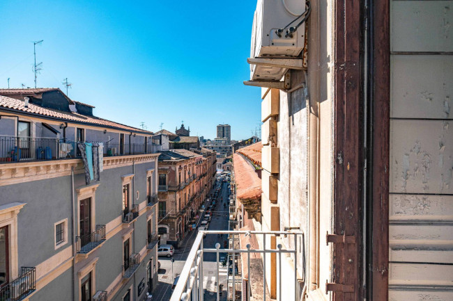 Appartamento in vendita a Catania Zona centro