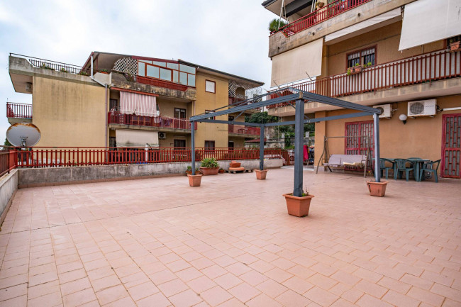 Appartamento in vendita a Aci Castello 