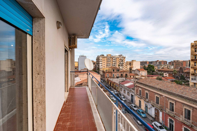 Appartamento in vendita a Catania Lungomare / Europa