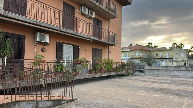 Appartamento in vendita a Catania Viale M. Rapisardi - Lavaggi
