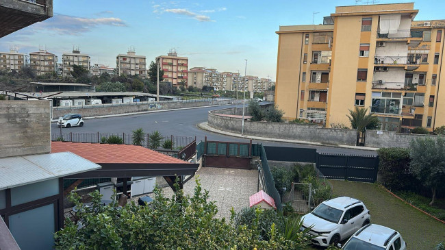 Appartamento in vendita a Catania Viale M. Rapisardi - Lavaggi