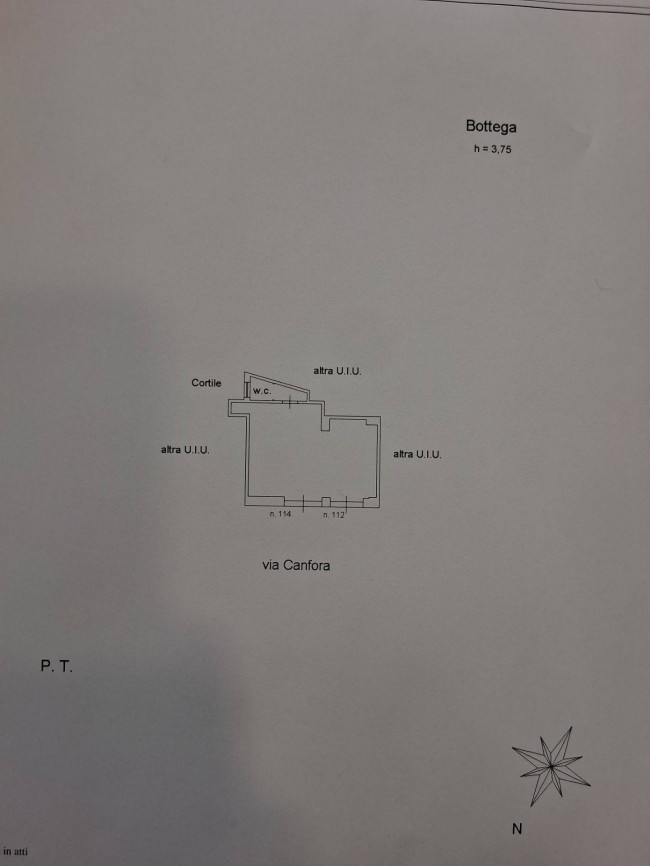 Locale commerciale in vendita a Catania 