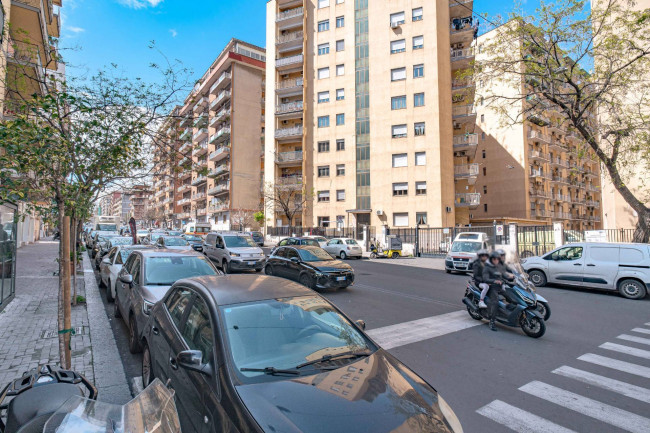 Appartamento in vendita a Catania Viale M. Rapisardi - Lavaggi