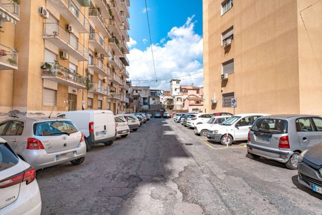 Appartamento in vendita a Catania Viale M. Rapisardi - Lavaggi